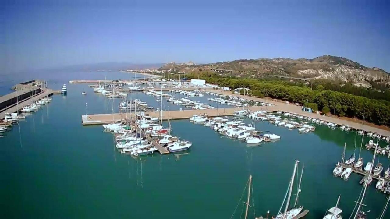 Hotel Mediterraneo Роччелла-Йоніка Екстер'єр фото