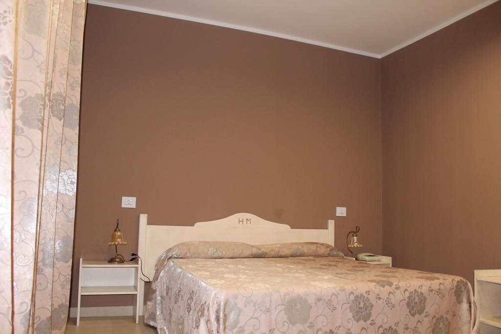 Hotel Mediterraneo Роччелла-Йоніка Екстер'єр фото