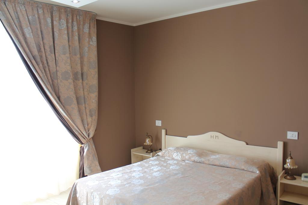 Hotel Mediterraneo Роччелла-Йоніка Екстер'єр фото
