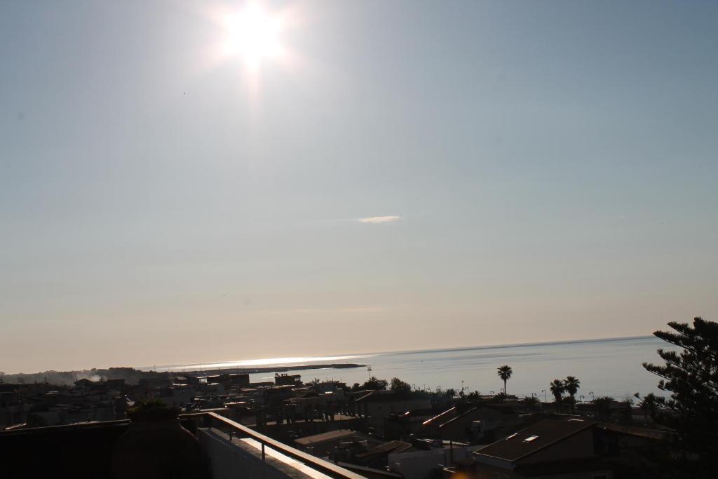 Hotel Mediterraneo Роччелла-Йоніка Екстер'єр фото
